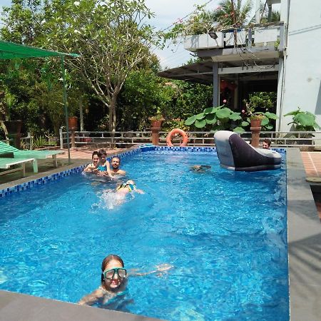 Quoc Phuong Riverside Homestay Ben Tre Exterior foto