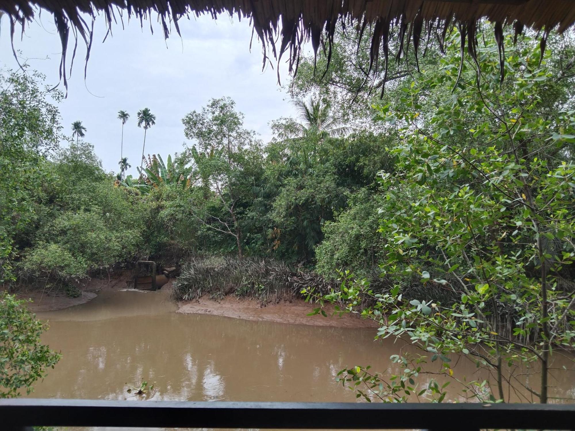 Quoc Phuong Riverside Homestay Ben Tre Exterior foto
