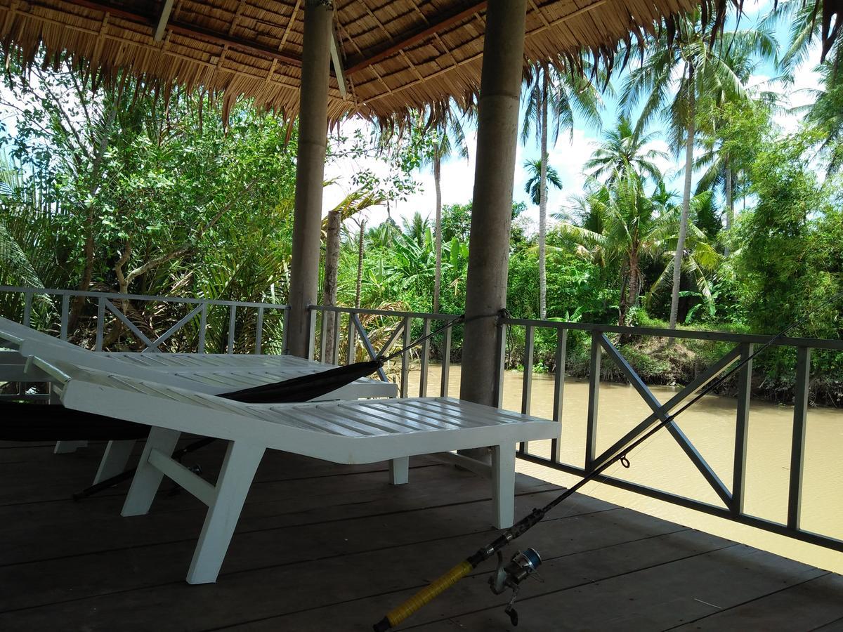 Quoc Phuong Riverside Homestay Ben Tre Exterior foto