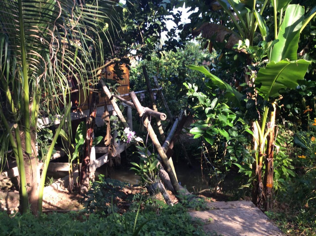 Quoc Phuong Riverside Homestay Ben Tre Exterior foto