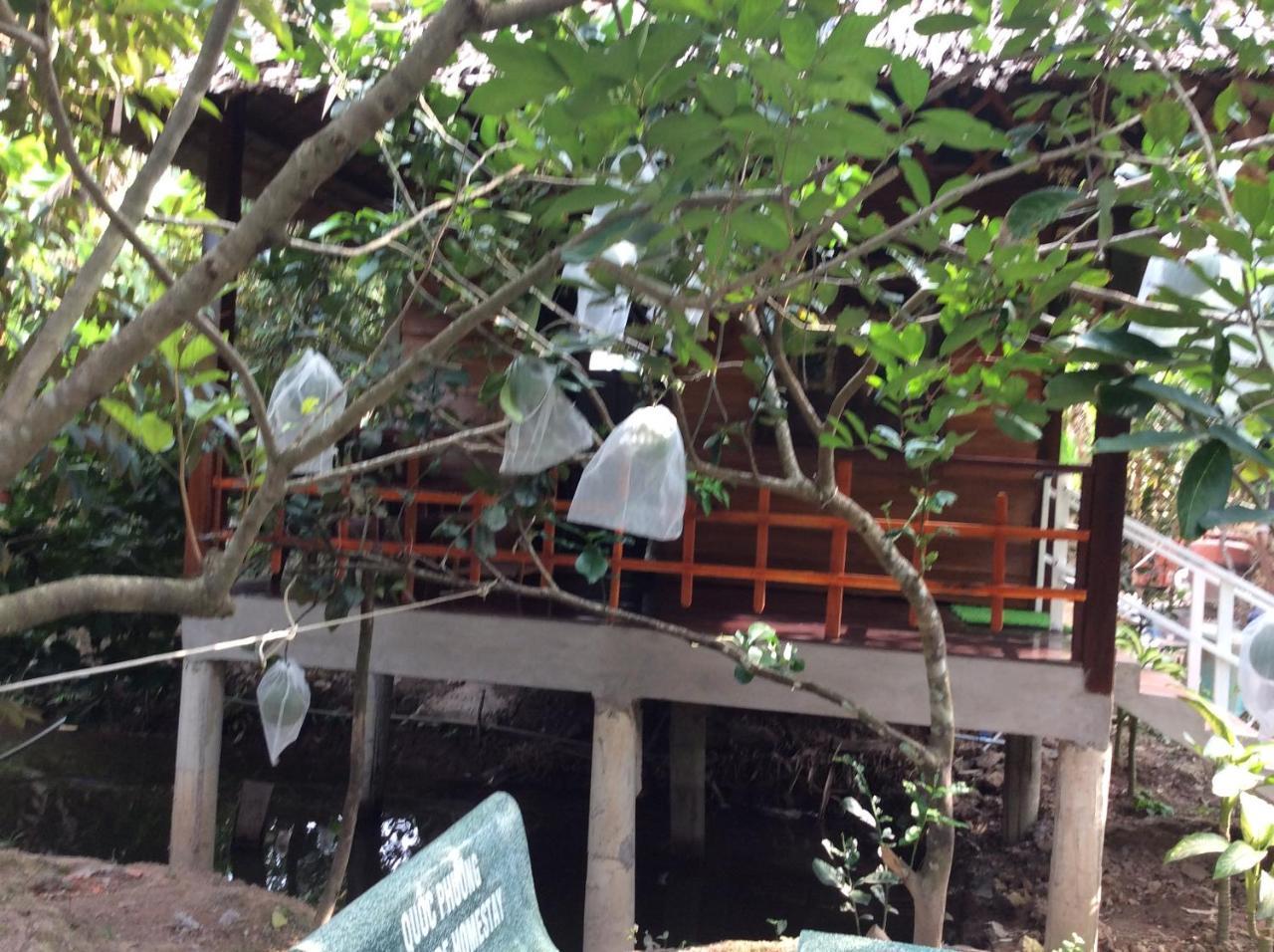 Quoc Phuong Riverside Homestay Ben Tre Exterior foto