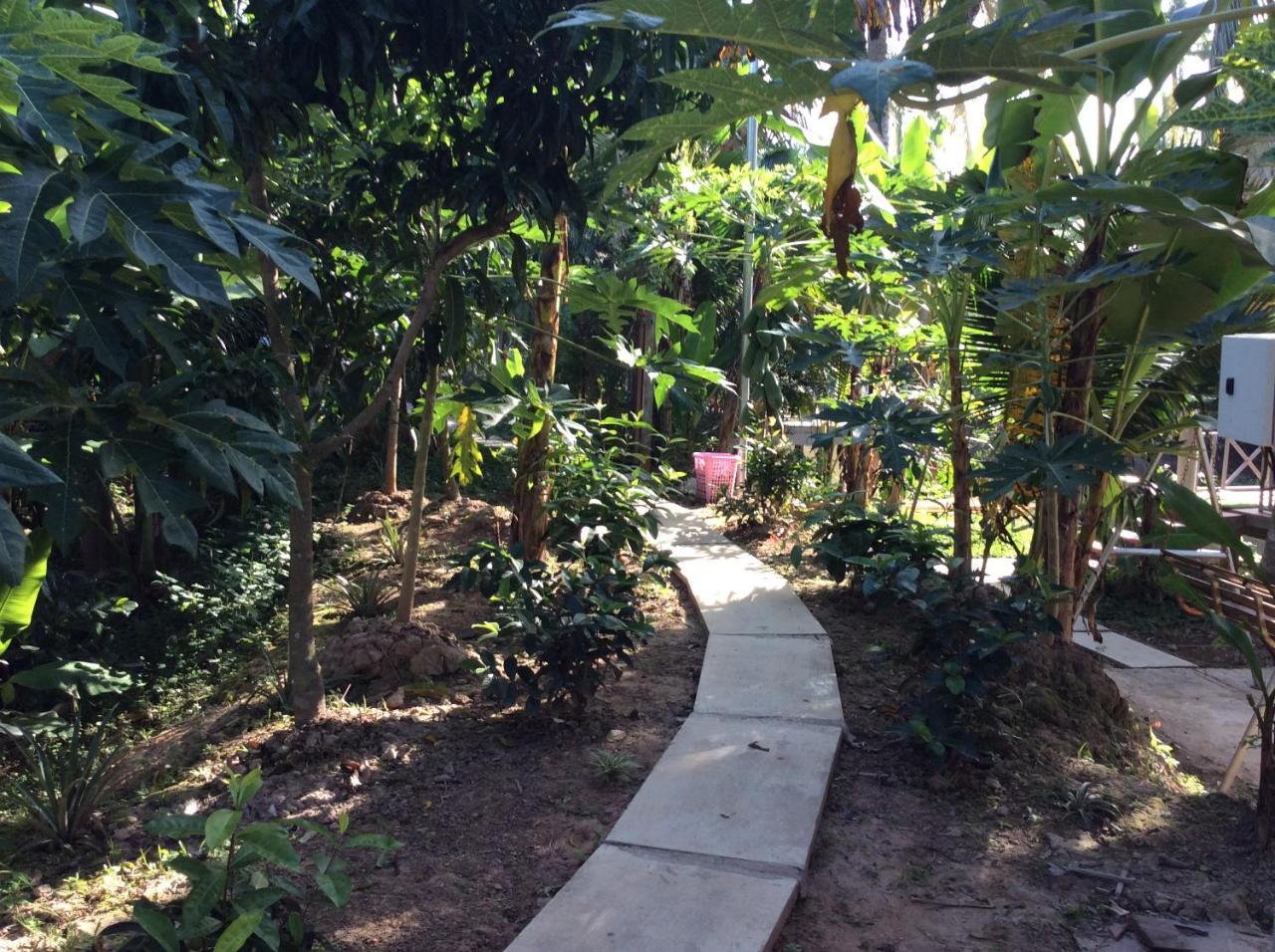 Quoc Phuong Riverside Homestay Ben Tre Exterior foto