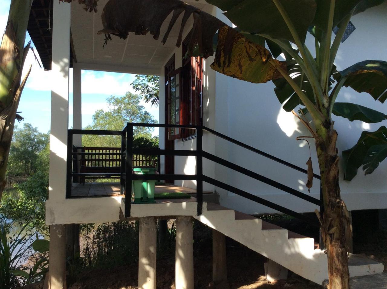 Quoc Phuong Riverside Homestay Ben Tre Exterior foto