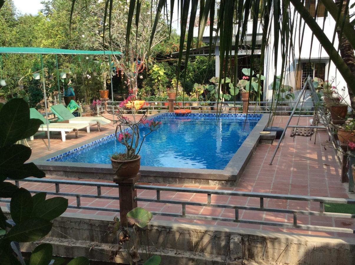 Quoc Phuong Riverside Homestay Ben Tre Exterior foto